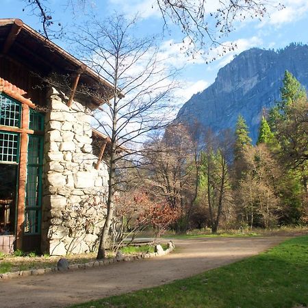 The Ahwahnee Hotel Йосемити Вилидж Екстериор снимка
