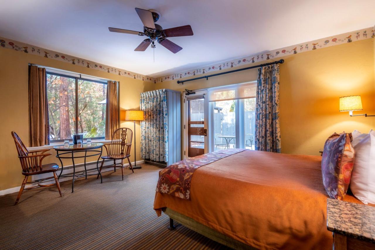 The Ahwahnee Hotel Йосемити Вилидж Екстериор снимка