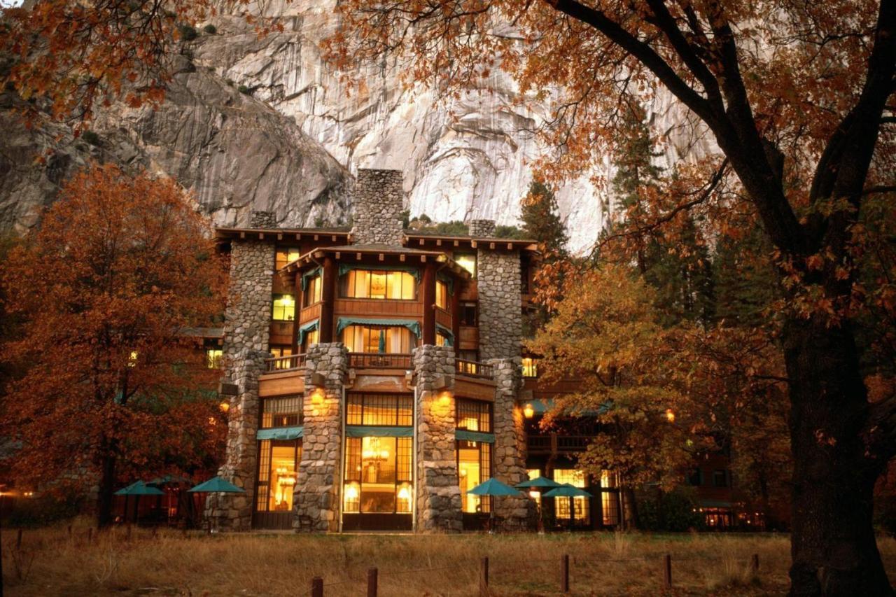 The Ahwahnee Hotel Йосемити Вилидж Екстериор снимка